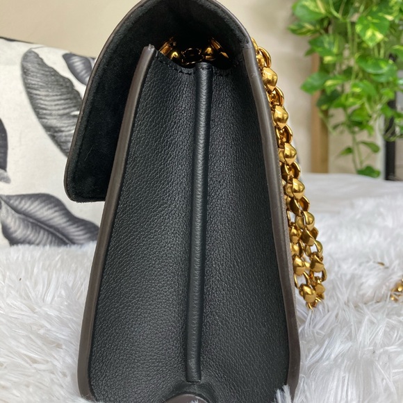 Louis Vuitton Victoire ( Amazing condition!) - Picture 8 of 9